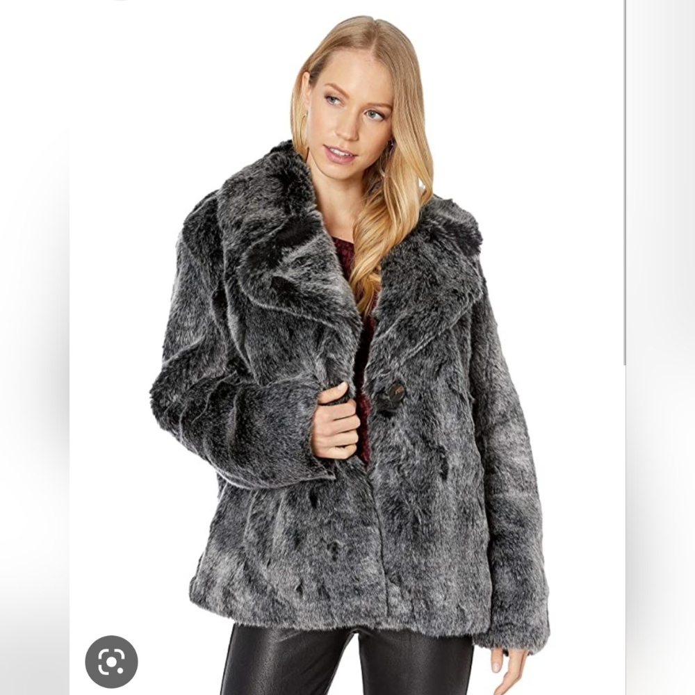 Mob Wife Faux Fur Coat